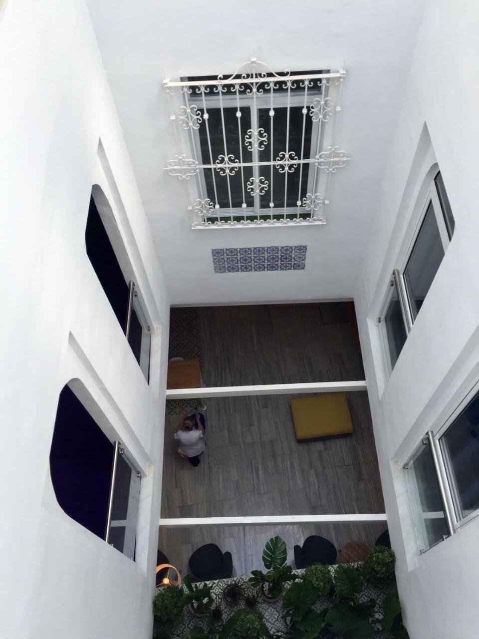 Basic Hotel Sevilla Catedral Luaran gambar