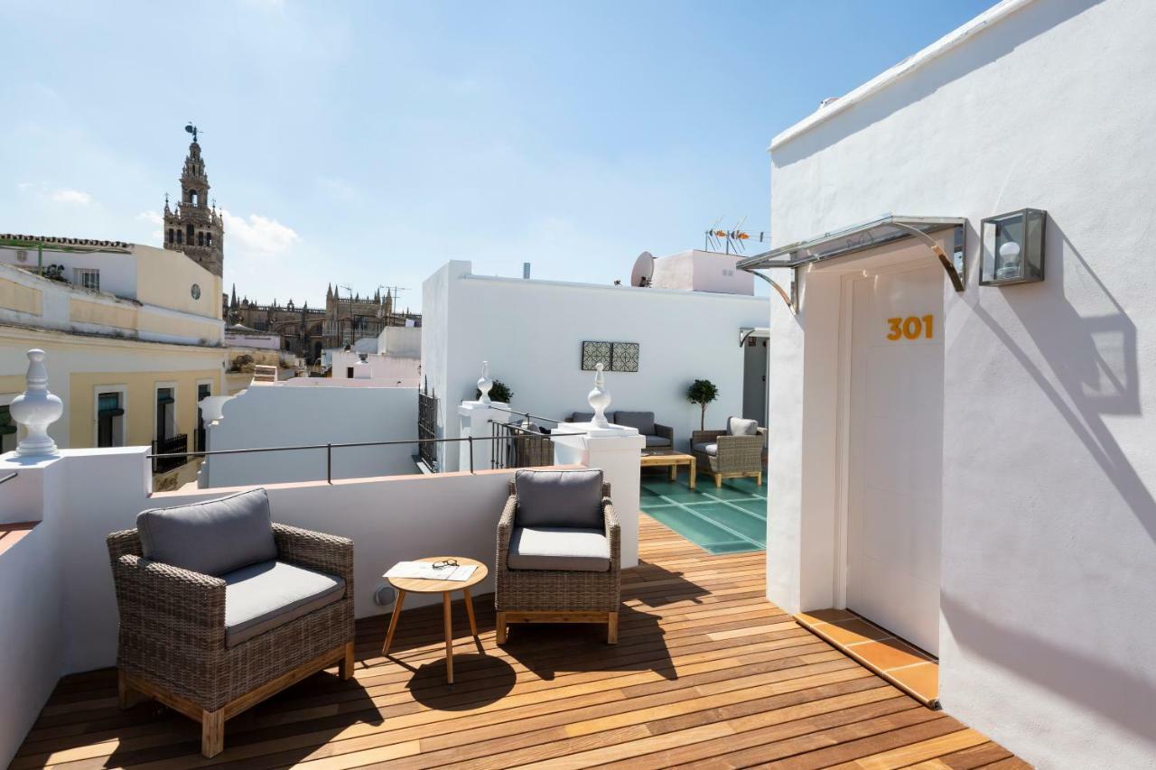 Basic Hotel Sevilla Catedral Luaran gambar